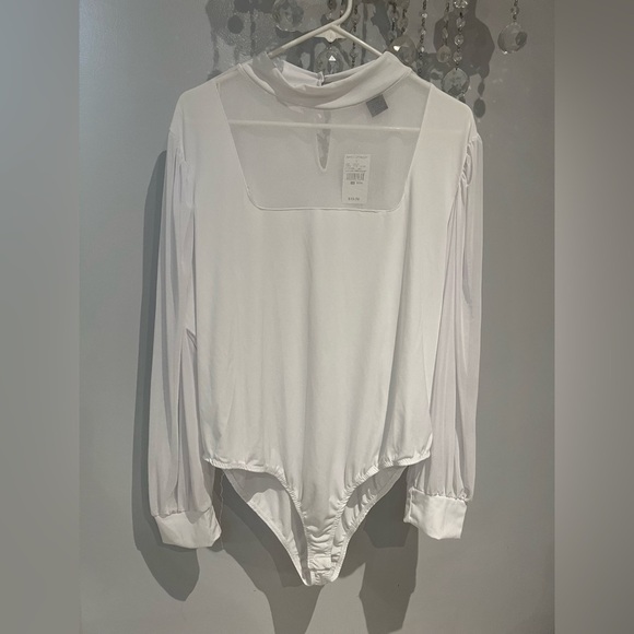 Ashley Stewart Elegant White Long Sleeve bodysuit A032 - Picture 2 of 5